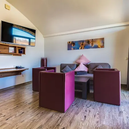 בית נופש Lagovida Duenenhaus Comfort D Am Stoermthaler *